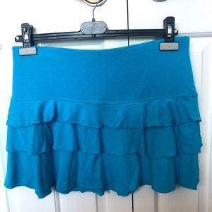 Frilly short skirt